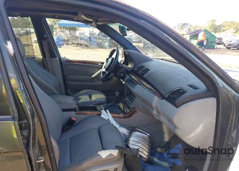 2005 BMW X5 4.4I z USA, uszkodzony, nr VIN 5UXFB53525LV12940